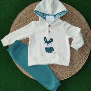 Chandal niño conejo pompon verde