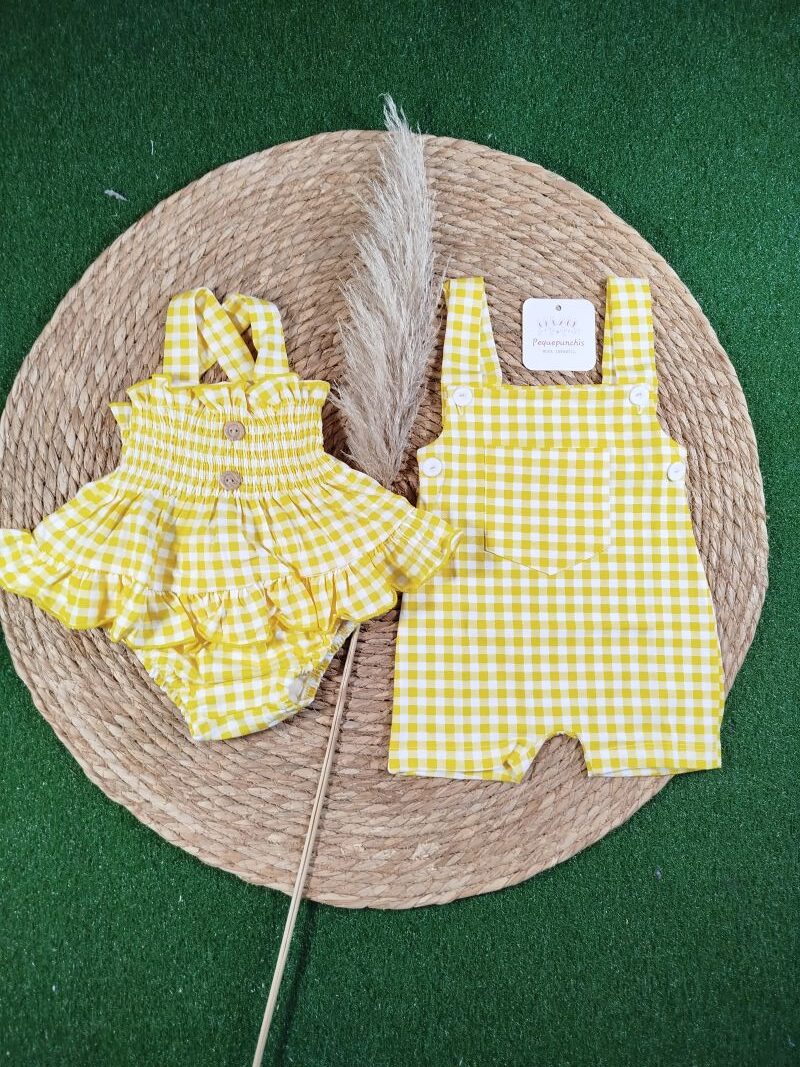 Jesusito bebe niña vichy amarillo - Imagen 2