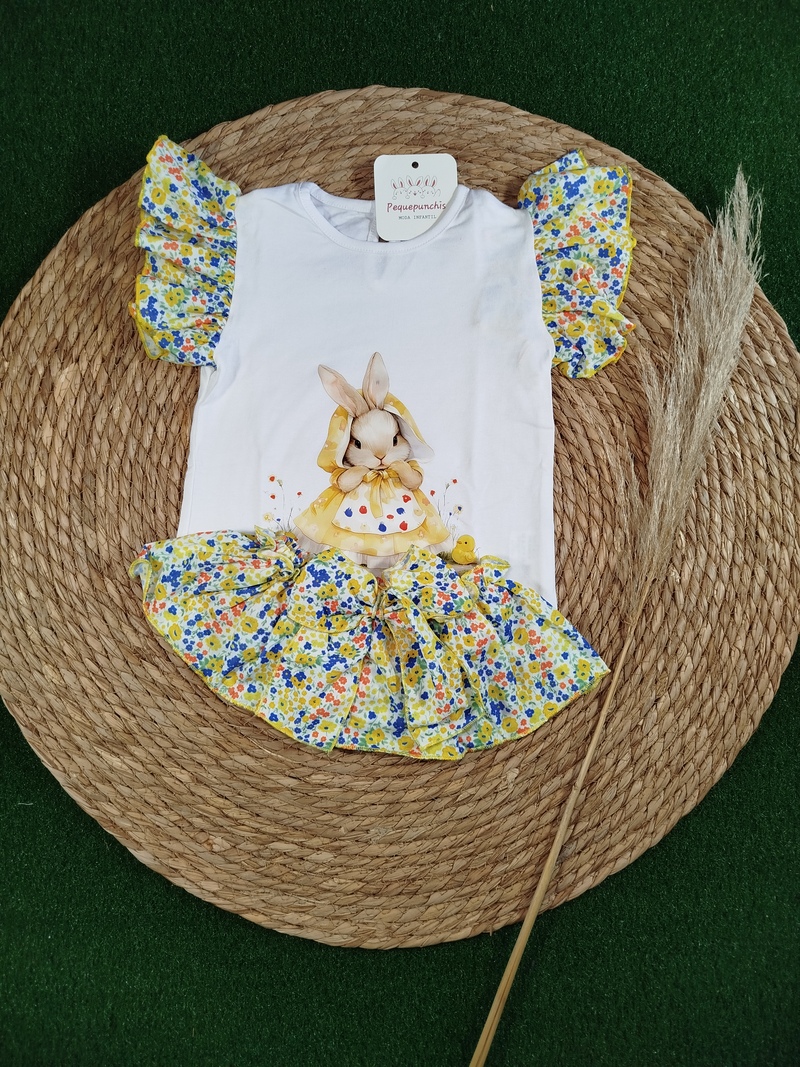 Conjunto niña conejita volantes flores amarillas