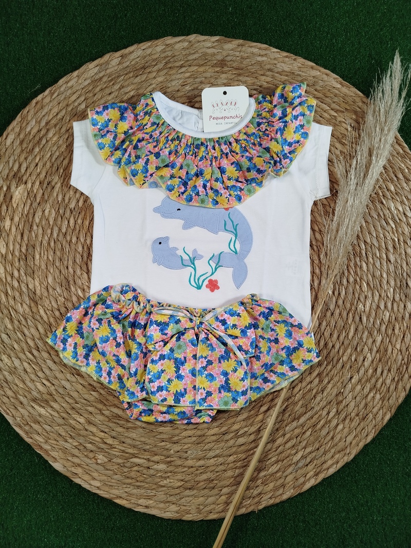Conjunto niña delfin cuello volantes flores