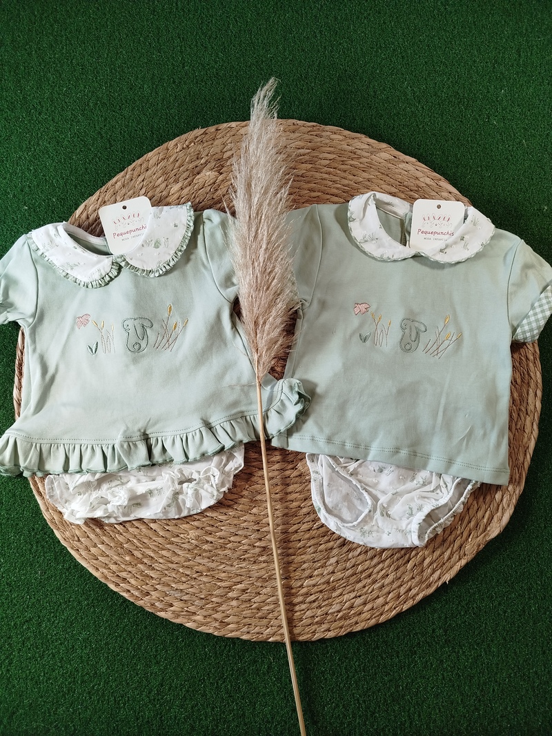 Conjunto bebe niña verde conejitos cuello bobo - Imagen 2