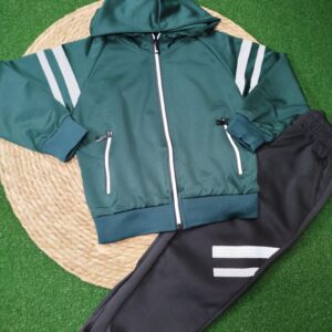 Chandal verde capucha